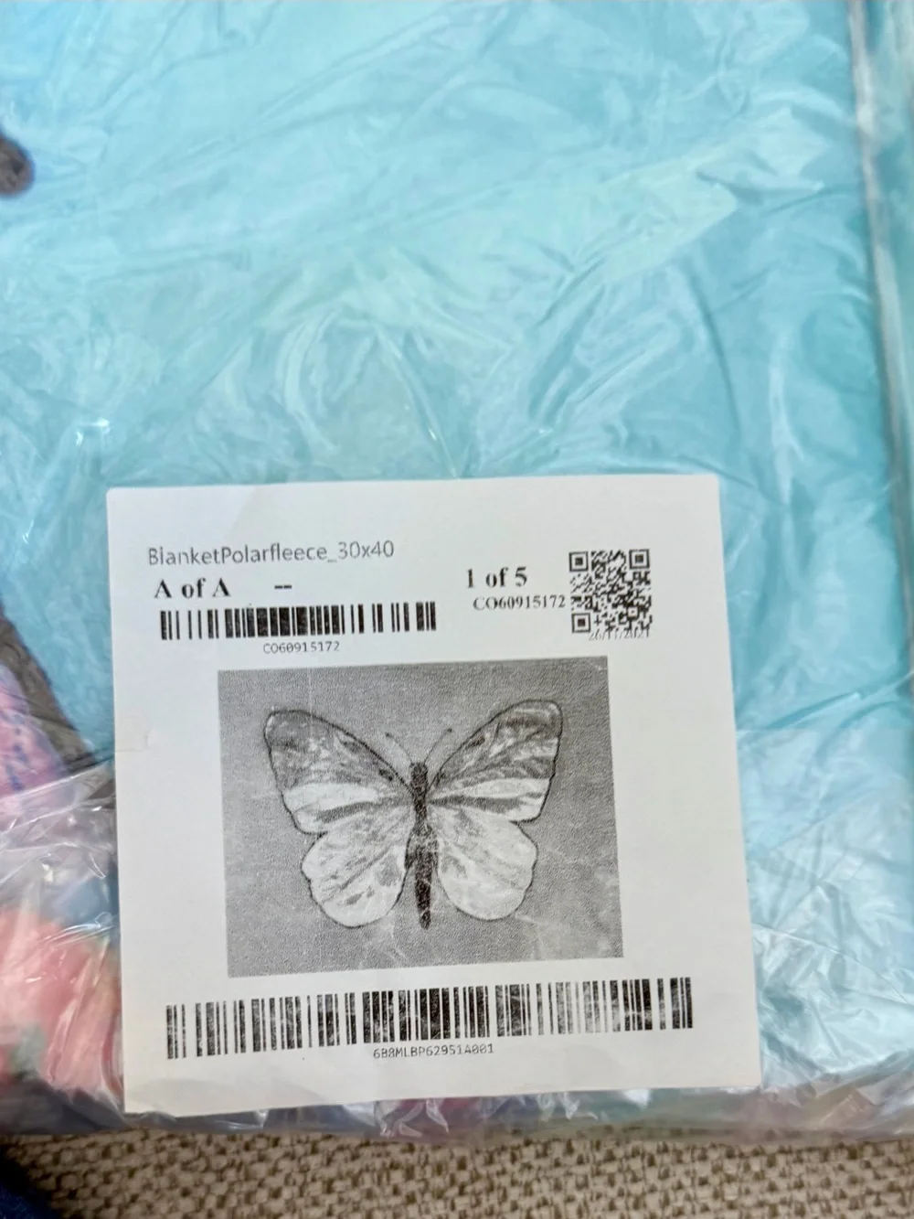 Baby Butterfly Graphic flannel blanket - Light Blue